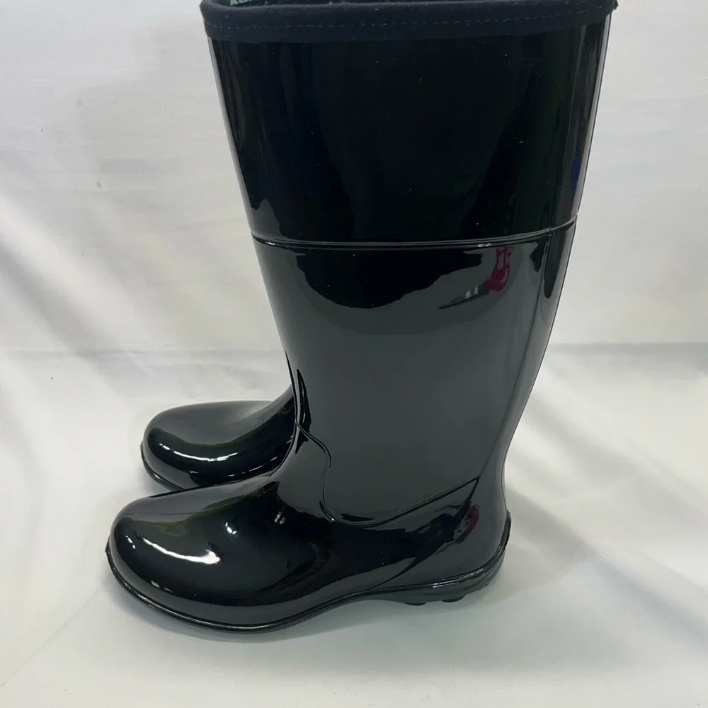 Kamik Rain Boots glossy  Women’s SZ 8 Black like new